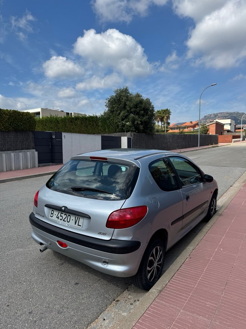 Peugeot 206 1.4 XR 1999, foto 6