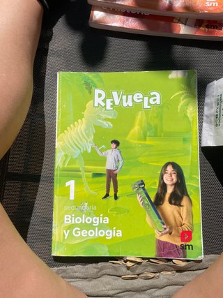 Libro biología y geologia 1 ESO REVUELA