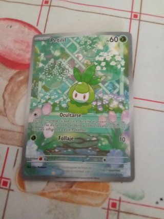 Carta Pokémon Petilil Básico 60 HP