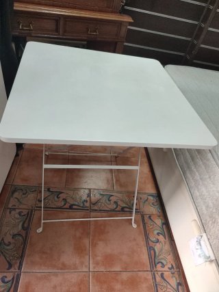Mesa plegable Maisons du Monde blanca