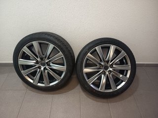 2 Llantas Mazda 19 pulgadas con neumáticos