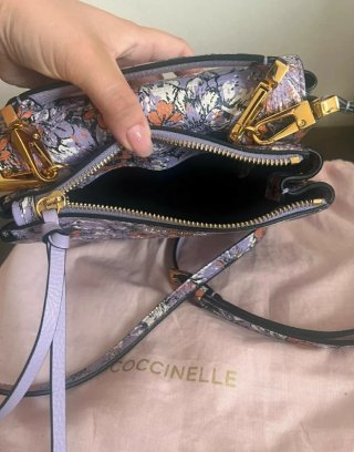 Borsa Coccinelle Arlettis floreale