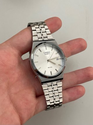 Reloj Casio MTP Correa y Dial Plateado