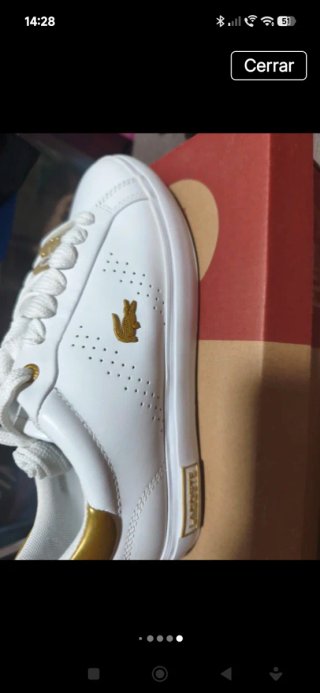 Zapatillas Lacoste Blancas y Doradas