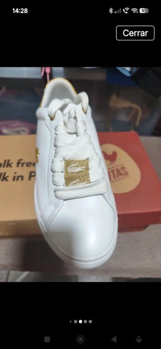 Zapatillas Lacoste Blancas y Doradas
