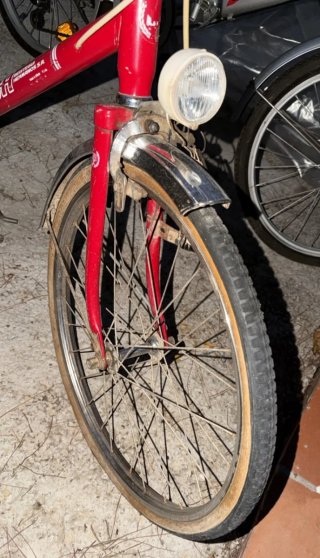 Bicicleta Antigua BH Roja