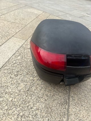 Baúl para Moto SHAD SH32