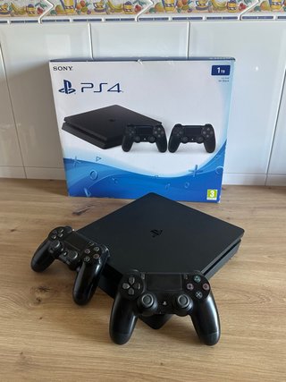 PS4 (PlayStation 4) Negra 1TB