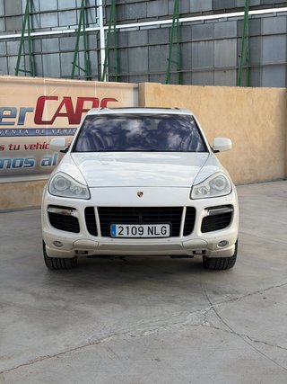 Porsche Cayenne GTS