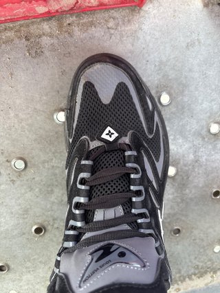 Zapatillas Louis Vuitton Negras y Grises
