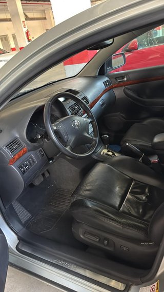 Toyota Avensis 2006