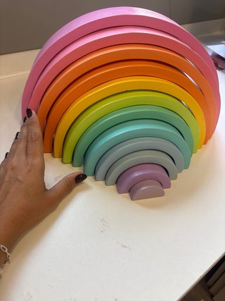 Arco iris de madera apilable