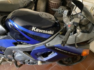 Kawasaki ZZR para reparar