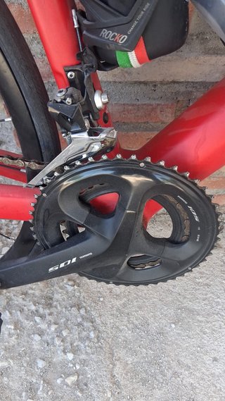 Bicicleta de carretera BMC Roja