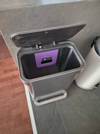 Cubo de Basura Simplehuman 55L Acero