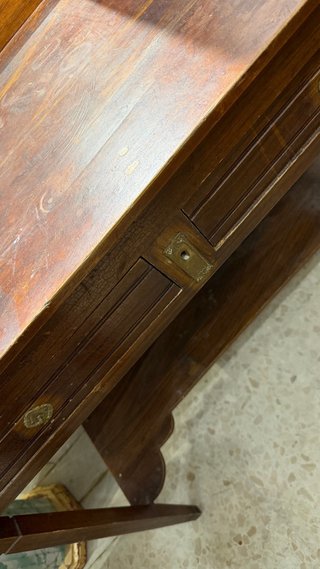 Mueble entrada rustico con espejo muy antiguo