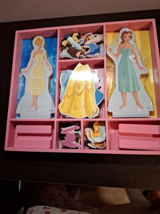 Caja madera Princesas Disney  Juego magnético iman