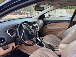 Lancia Delta 2011
