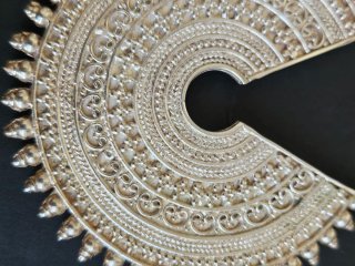 Pendientes de Aro con Detalle Labrado