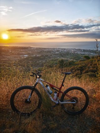 Bicicleta Megamo Track 100 2026