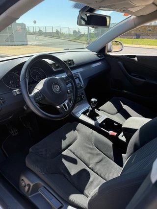 Volkswagen Passat 2010