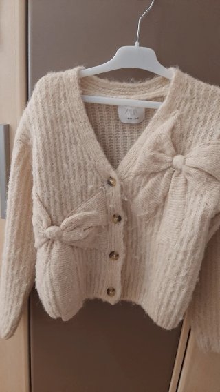 Cárdigan  niña, Zara Beige Lazos Talla 9-10 años.
