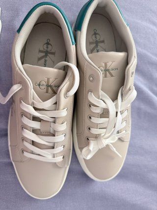 Zapatillas Calvin Klein Beige y Turquesa
