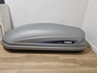 Cofre de techo Thule Pacific 200 y barras