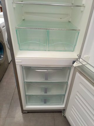 Nevera marca Liebherr 200/60cm A++ con garantia