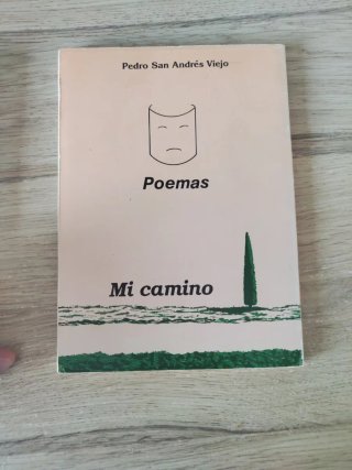 2 libros de poesía y narrativa