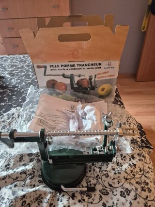 Pelador de manzanas Matfer nuevo