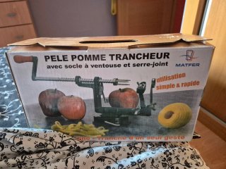 Pelador de manzanas Matfer nuevo