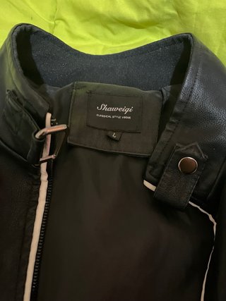 Chaqueta Moto Negra y Blanca