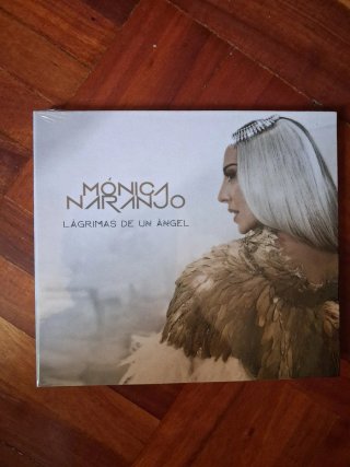 2 Singles Mónica Naranjo