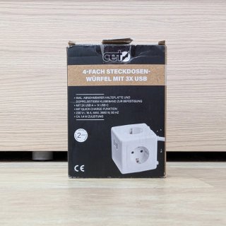 Cubo Enchufe 4 Tomas con 3 Puertos USB