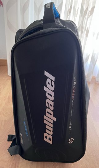 Paletero Bullpadel Hack 02