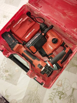 Conjunto Hilti Martillo TE 6-22 y Radial AG 6D-22