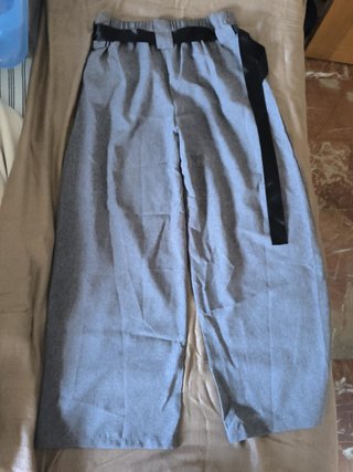 Pantalón Ancho Gris SHEIN Talla L