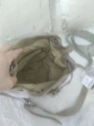 Bolso y cinturón de piel beige/gris