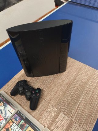Consola PS3 Super Slim 500 GB + 3 Juegos
