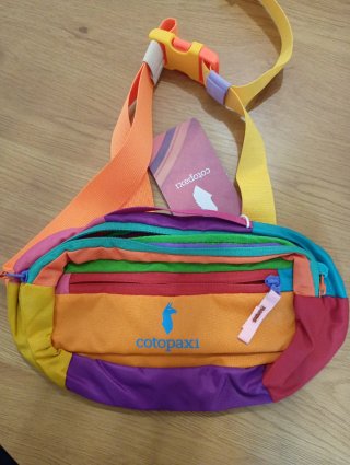 Riñonera Cotopaxi Multicolor
