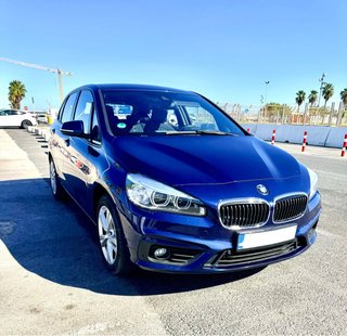 BMW 225 xe