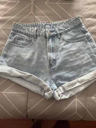 Pantalones cortos vaqueros azul claro Talla 36