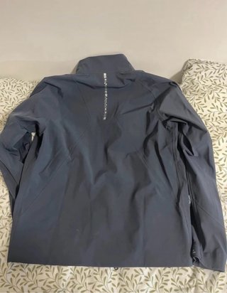 Chubasquero Under Armour Gris
