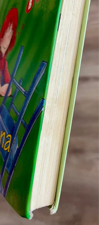 Lote 3 libros Kika Superbruja – literatura infanti