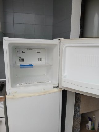 Nevera con freezer Blanco