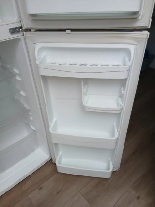 Nevera con freezer Blanco