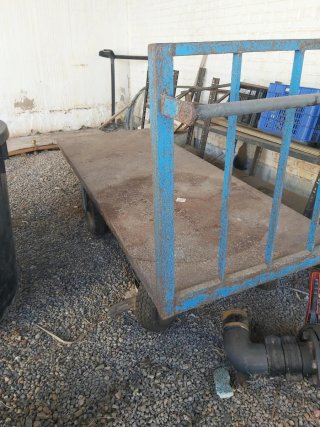 Carro de Plataforma Metálico