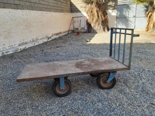 Carro de Plataforma Metálico