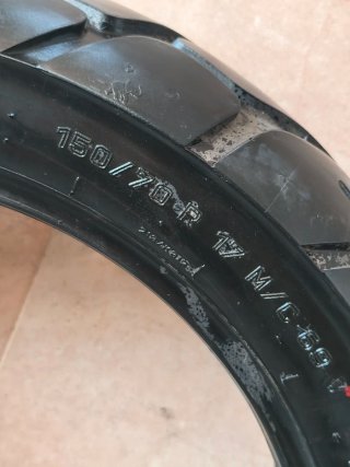 Neumático Metzeler Tourance EXP 150/70 R17